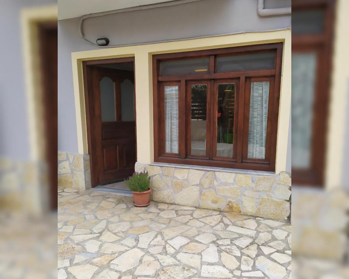 Elias Apartments Nydri  Ngoại thất bức ảnh
